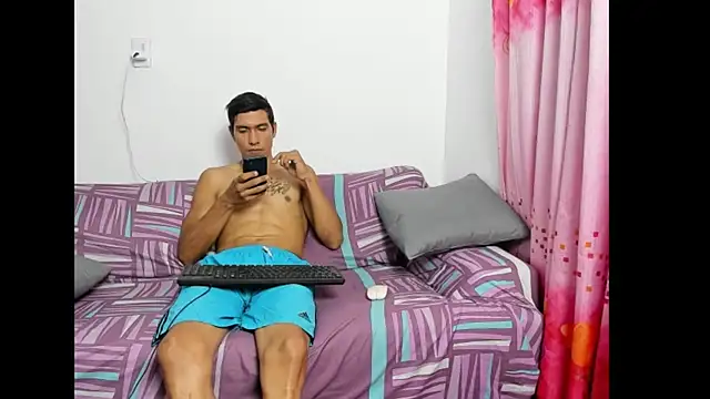 QuinnAndpuma1 online show from June 2026 01:21:01 AM