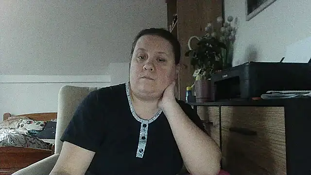 ReifeVenna online show from November 2025 02:01:01 PM