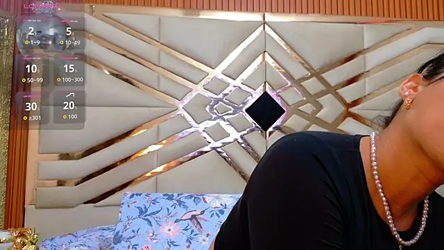 Snapshot of Sluttyandmature chatting on March 2026 12:12:02 PM Sluttyandmature online show from March 2026 12:12:02 PM