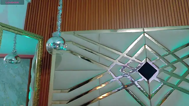 Snapshot of Sluttyandmature chatting on March 2026 12:44:01 PM Sluttyandmature online show from March 2026 12:44:01 PM