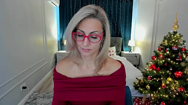 MuseOfStage online show from December 2025 11:39:02 AM