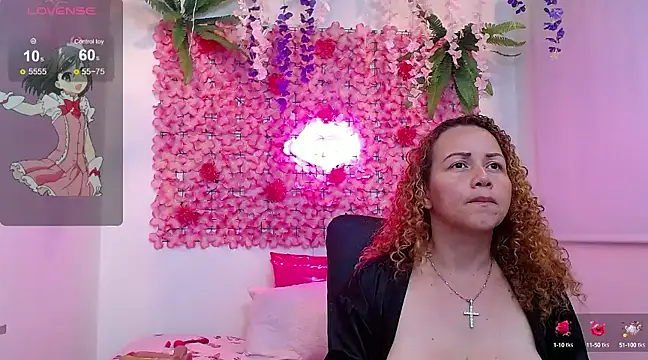 BLONDE SEXYHOT online show from February 2025 11:26:02 PM