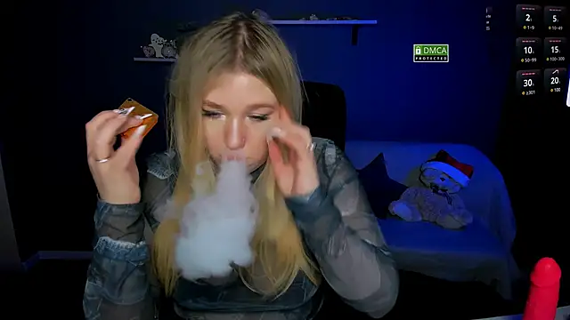 juli kisss online show from February 2025 03:41:02 PM