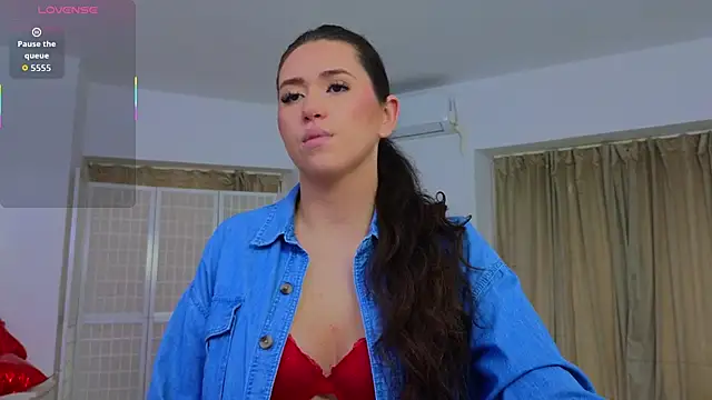 SweetScribe online show from November 2025 07:07:01 AM