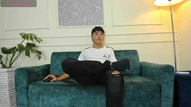 Austin Cardieff online show from January 2025 02:53:01 AM