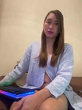 cieloadriano2024 online show from November 2025 02:05:01 PM