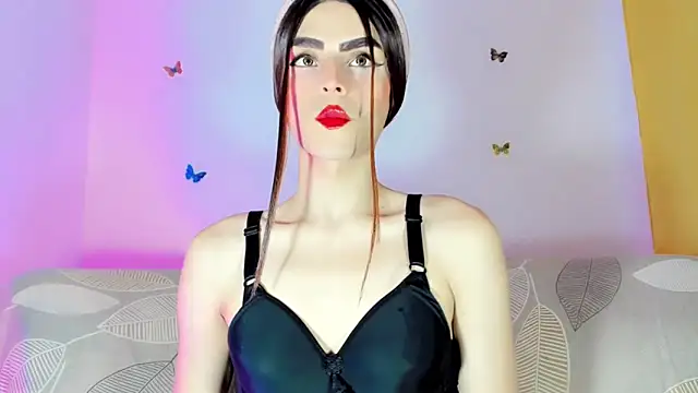 TatiGil online show from April 2026 06:59:02 PM