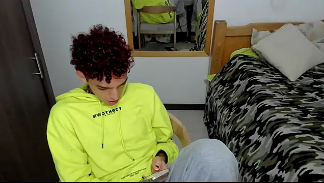 skinnypipe online show from October 2025 04:04:02 AM