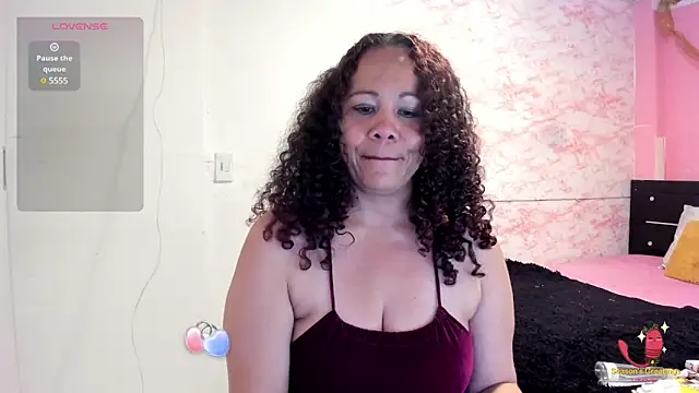 Brunette sasha online show from March 2025 07:31:01 PM