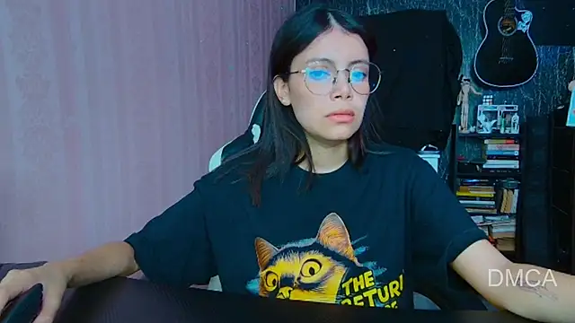 Snapshot of Drea_Foox chatting on September 2025 02:59:02 AM Drea Foox online show from September 2025 02:59:02 AM