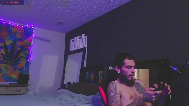 XMeF10 online show from December 2024 01:54:01 AM