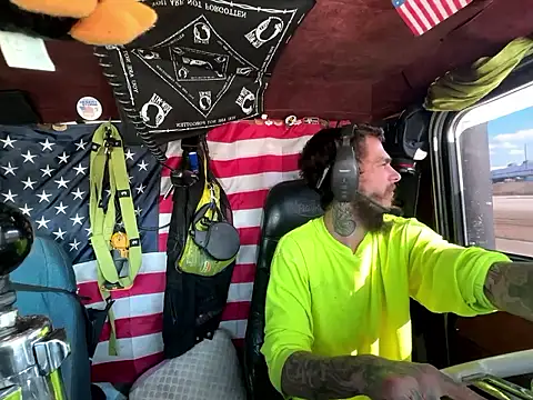 XMeF10 online show from January 2026 06:11:02 PM