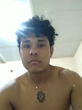 Brencuz online show from March 2026 02:01:02 AM