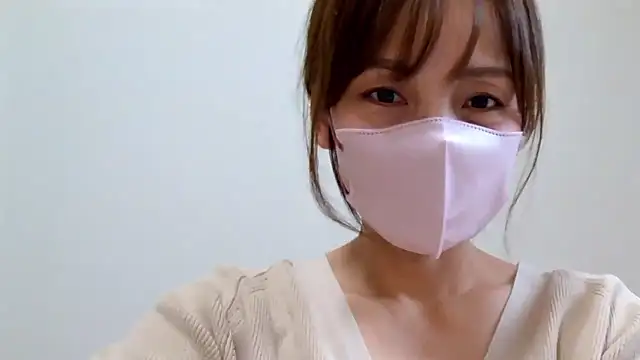 caro-caro online show from October 2025 01:57:01 AM