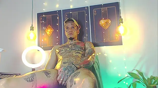 daimond hope666 online show from February 2025 09:03:02 PM