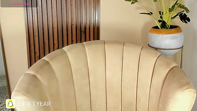 kenayfox online show from March 2025 05:21:02 AM