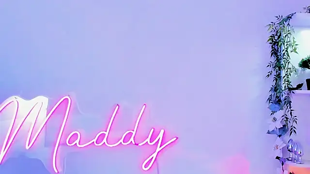 MaddyParisi online show from February 2025 05:08:01 AM