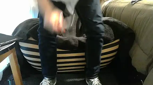 ChunkyMonkey007 online show from December 2024 06:41:01 AM