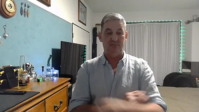 ChunkyMonkey007 online show from December 2024 09:06:02 AM