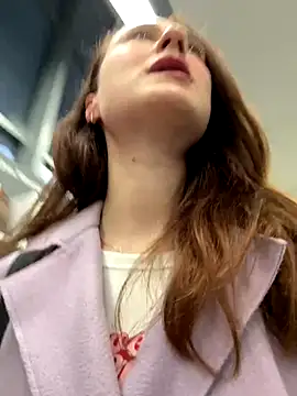 Dina Tease online show from November 2025 12:38:01 PM