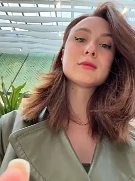 Dina Tease online show from March 2026 11:10:01 AM