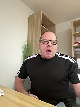 coupleLatinaLovers online show from January 2025 10:41:02 AM