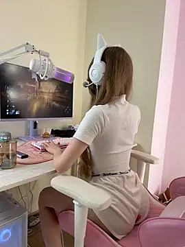 your girl next door online show from September 2025 02:55:01 PM