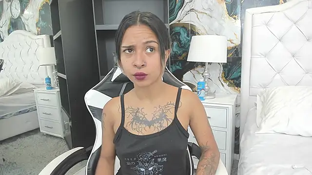 rave connor online show from October 2025 07:34:02 PM