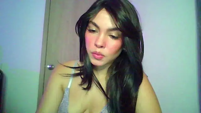 Kiri Cutee online show from October 2025 04:31:01 AM