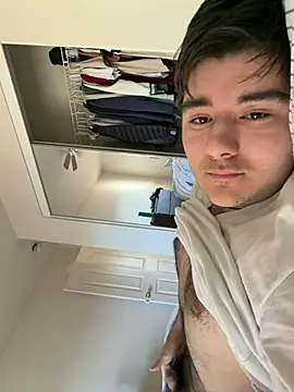 Yann 18 online show from March 2026 03:51:02 PM