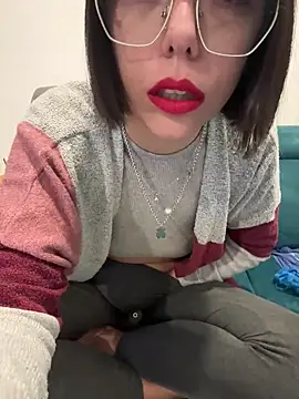 Snapshot of Porcella96 chatting on February 2025 11:24:02 PM Porcella96 online show from February 2025 11:24:02 PM