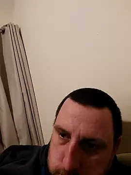 HE-M123 online show from December 2024 10:01:02 PM