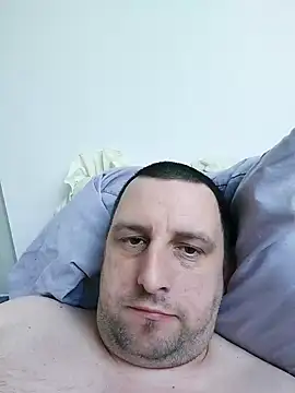 HE-M123 online show from September 2025 07:57:01 AM