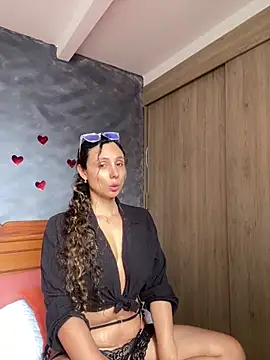 MafeeRoss online show from February 2026 05:55:01 PM