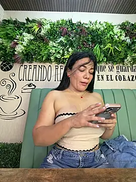 Abril10  online show from June 2026 11:16:02 PM