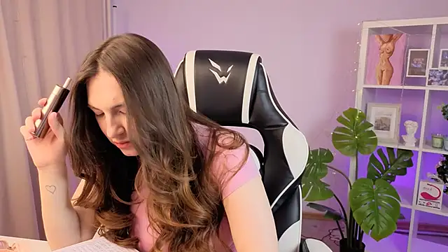 MelissaLovvv online show from February 2026 05:48:02 AM