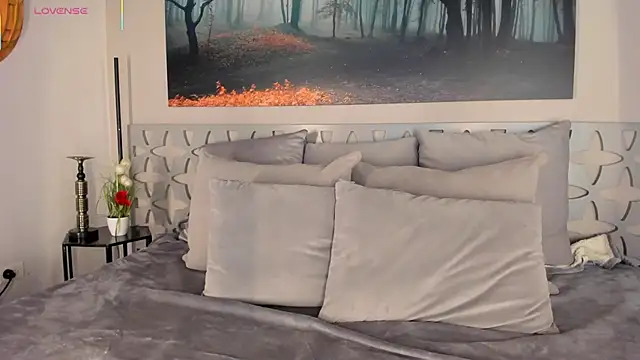 AriaFoster online show from November 2025 04:18:02 AM