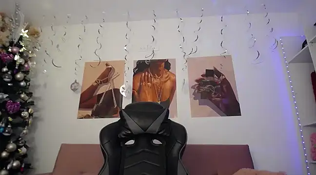 Snapshot of catalinapalencia chatting on December 2024 06:39:01 PM catalinapalencia online show from December 2024 06:39:01 PM