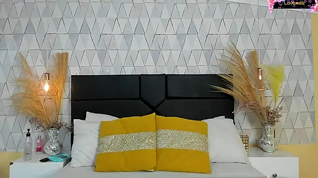 JustinePerry online show from March 2026 04:05:01 AM