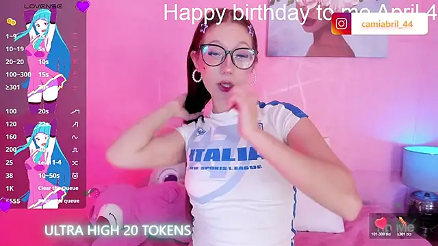 Trixiroy online show from April 2026 04:32:01 AM