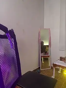 Snapshot of 911Calling chatting on January 2025 08:54:02 PM 911Calling online show from January 2025 08:54:02 PM