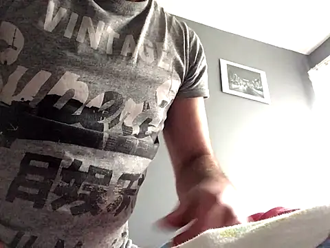 shyfucker23 online show from January 2026 02:21:02 PM