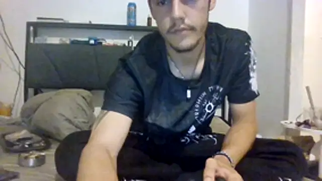 Snapshot of btungffhgg chatting on July 2026 06:13:01 PM btungffhgg online show from July 2026 06:13:01 PM