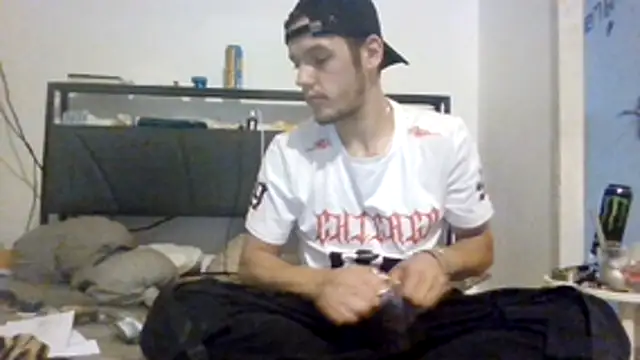 Snapshot of btungffhgg chatting on July 2026 12:45:02 PM btungffhgg online show from July 2026 12:45:02 PM