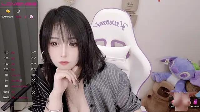 Vaness-a online show from February 2025 01:36:01 AM