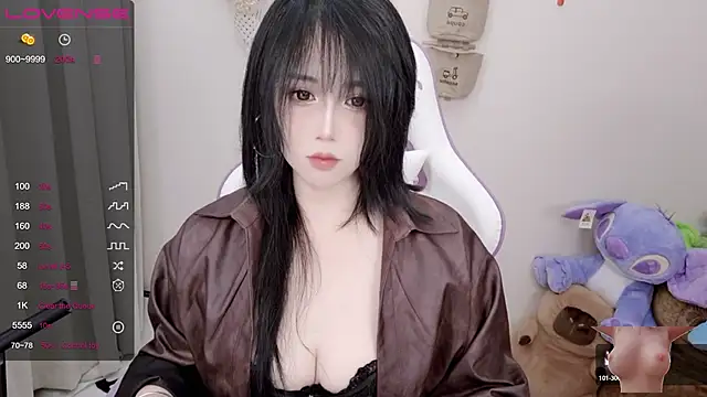 Vaness-a online show from February 2025 02:04:02 PM