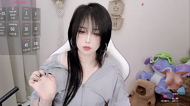 Vaness-a online show from March 2025 08:15:02 PM