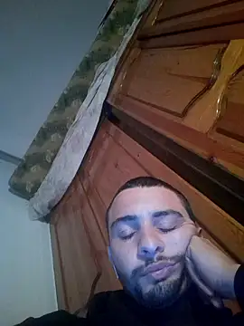 Hazembahloul online show from January 2026 10:15:02 PM