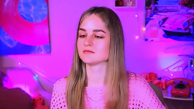 Snapshot of DeboraLarson chatting on March 2025 10:02:01 AM DeboraLarson online show from March 2025 10:02:01 AM