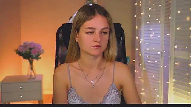 DeboraLarson online show from July 2026 03:13:01 AM